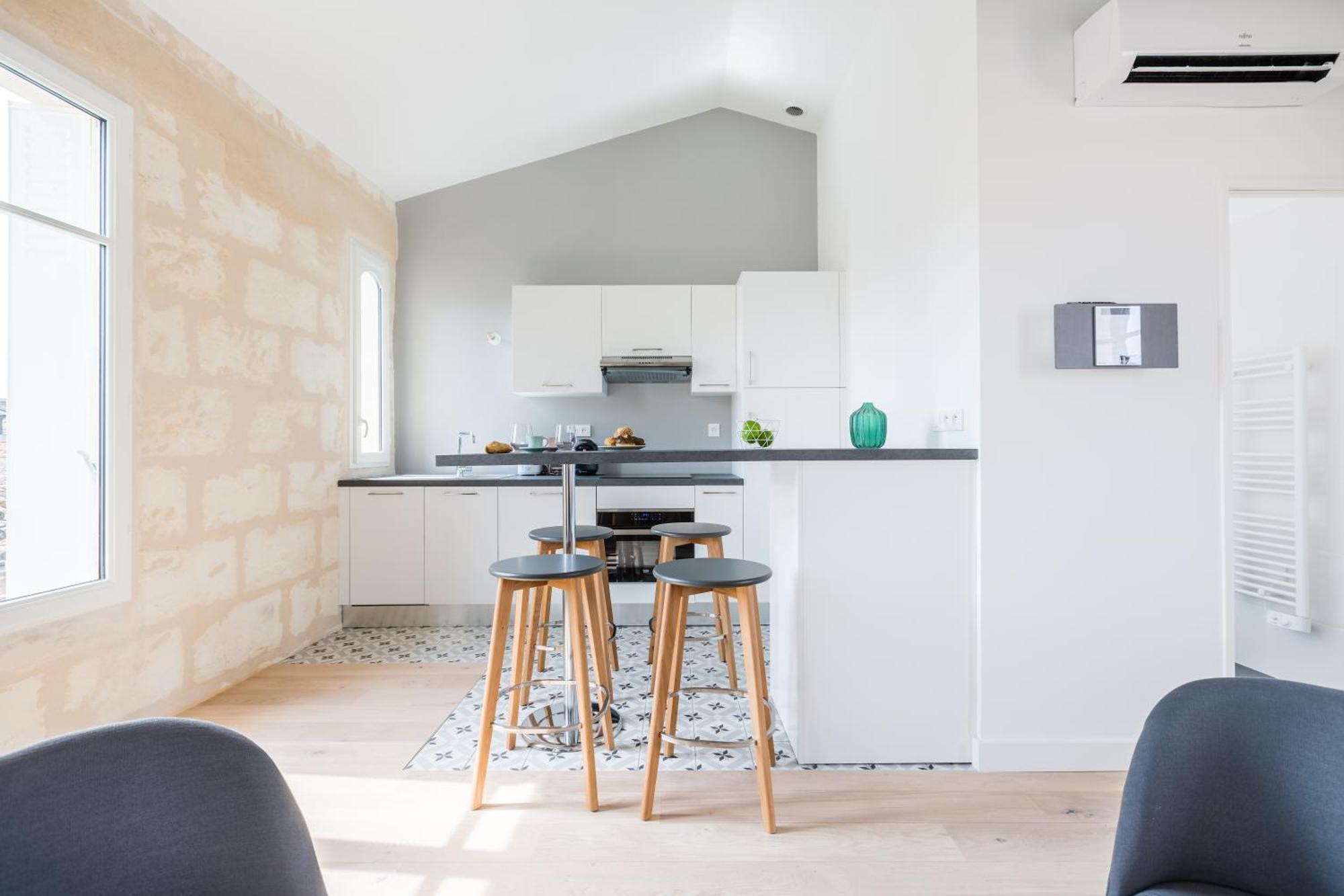 Magnifiques Appartements Climatises En Plein Coeur Des Chartrons Бордо Экстерьер фото